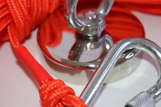 ATV PERFECTUM✅ Vismagneet Set Compleet - 250KG - 20m Touw - Magneetvissen Starterspakket - Magneet - Magneten - 75MM - Zoekmagneet - Metaalvissen - Vismagneet Met Touw - Neodymium 7 ATV PERFECTUM✅ Vismagneet Set Compleet - 250KG - 20m Touw - Magneetvissen Starterspakket - Magneet - Magneten - 75MM - Zoekmagneet - Metaalvissen - Vismagneet Met Touw - Neodymium - Afbeelding 5