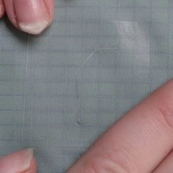 ESVO Reparatietape Voor Permanente Reparatie Van Stoffen 28 X 7,6 Cm -Flamecan winkel 550x366 9