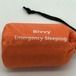 Toolknallers Bivvy | Reddingsdeken | Noodpakket | Survival Slaapzak | Emergency Sleeping Bag | Nooddeken | Backpack | Nood Tent | Nood Slaapzak | Hiken 23 Toolknallers Bivvy | Reddingsdeken | Noodpakket | Survival Slaapzak | Emergency Sleeping Bag | Nooddeken | Backpack | Nood Tent | Nood Slaapzak | Hiken -Flamecan winkel 550x407