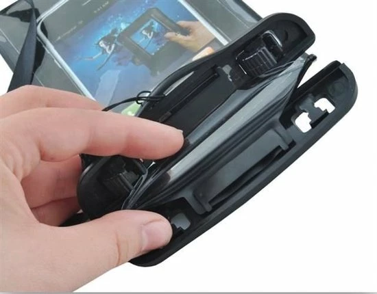 YUNICS® Waterdicht Hoesje - Waterdichte Telefoonhoesjes - Waterdichte Telefoonzakje - Geschikt Voor Alle Smartphones - Inclusief Koord - Zwart 4 YUNICS® Waterdicht Hoesje - Waterdichte Telefoonhoesjes - Waterdichte Telefoonzakje - Geschikt Voor Alle Smartphones - Inclusief Koord - Zwart - Afbeelding 2