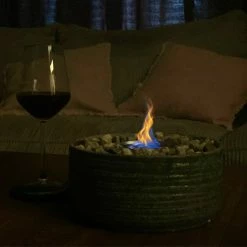 Your Love Story Uren Gezelligheid Op Tafel | Licht Kachel | Tafelhaard | Duurzaam Geproduceerd | Verwarming | Modieuze Kachel | Tafelhaard Binnen En Buiten | Bloempot Kachel Met Steentjes | Tafelvuur Voor Binnen En Buiten | Brandgel Haard Met Natuurstenen -Flamecan winkel 550x550 21