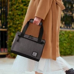 Brisby 4 Laags Geïsoleerde Koeltas - Lunchtas 10 Liter - Donkergrijs 13 Brisby 4 Laags Geïsoleerde Koeltas - Lunchtas 10 Liter - Donkergrijs -Flamecan winkel 550x550 396