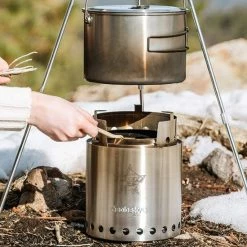 Solo Stove Campfire. Draagbare Vuurpot. Zorgt Voor Een Volledige Natuurlijke Verbranding. Koken En Verwarmen. 304 Roestvrijstaal, Breedte 18 Cm, Hoogte 23.5 Cm, Gewicht 1 Kg. -Flamecan winkel 550x550 583