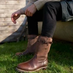 Travelin' Finland Heren - Wolgevoerde Leren Outdoorlaars - Waterdicht Laarzen - Donkerbruin Leer - Maat 44 17 Travelin' Finland Heren - Wolgevoerde Leren Outdoorlaars - Waterdicht Laarzen - Donkerbruin Leer - Maat 44 -Flamecan winkel 550x593 2