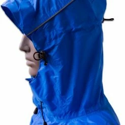 LOWLAND OUTDOOR® Wandelponcho - 100% Waterdicht (10.000mm) - Ademend (8.000g/M²) PFAS Vrij! -Flamecan winkel 550x672 2