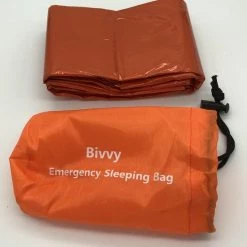 Toolknallers Bivvy | Reddingsdeken | Noodpakket | Survival Slaapzak | Emergency Sleeping Bag | Nooddeken | Backpack | Nood Tent | Nood Slaapzak | Hiken 24 Toolknallers Bivvy | Reddingsdeken | Noodpakket | Survival Slaapzak | Emergency Sleeping Bag | Nooddeken | Backpack | Nood Tent | Nood Slaapzak | Hiken -Flamecan winkel 550x733