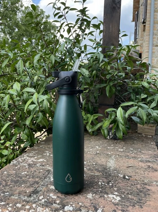 Wattamula Design Eco RVS Drinkfles - Mosgroen - Extra Dop Met Rietje En Carrier - 500 Ml - Waterfles - Thermosfles - Sport 8 Wattamula Design Eco RVS Drinkfles - Mosgroen - Extra Dop Met Rietje En Carrier - 500 Ml - Waterfles - Thermosfles - Sport - Afbeelding 6