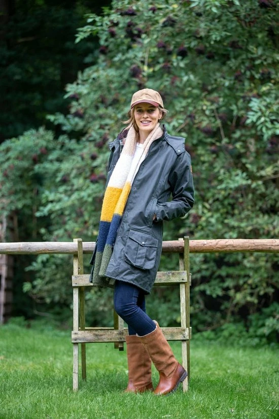 MGO Leisure Wear Kate Wax Parka Outdoorjas Dames - Maat M 5 MGO Leisure Wear Kate Wax Parka Outdoorjas Dames - Maat M - Afbeelding 3