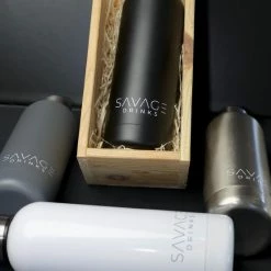 Savage Drinks SAVAGE Drinkfles - Thermosfles - Geïsoleerde Bidon - Metaal 15 Savage Drinks SAVAGE Drinkfles - Thermosfles - Geïsoleerde Bidon - Metaal -Flamecan winkel 550x825 61